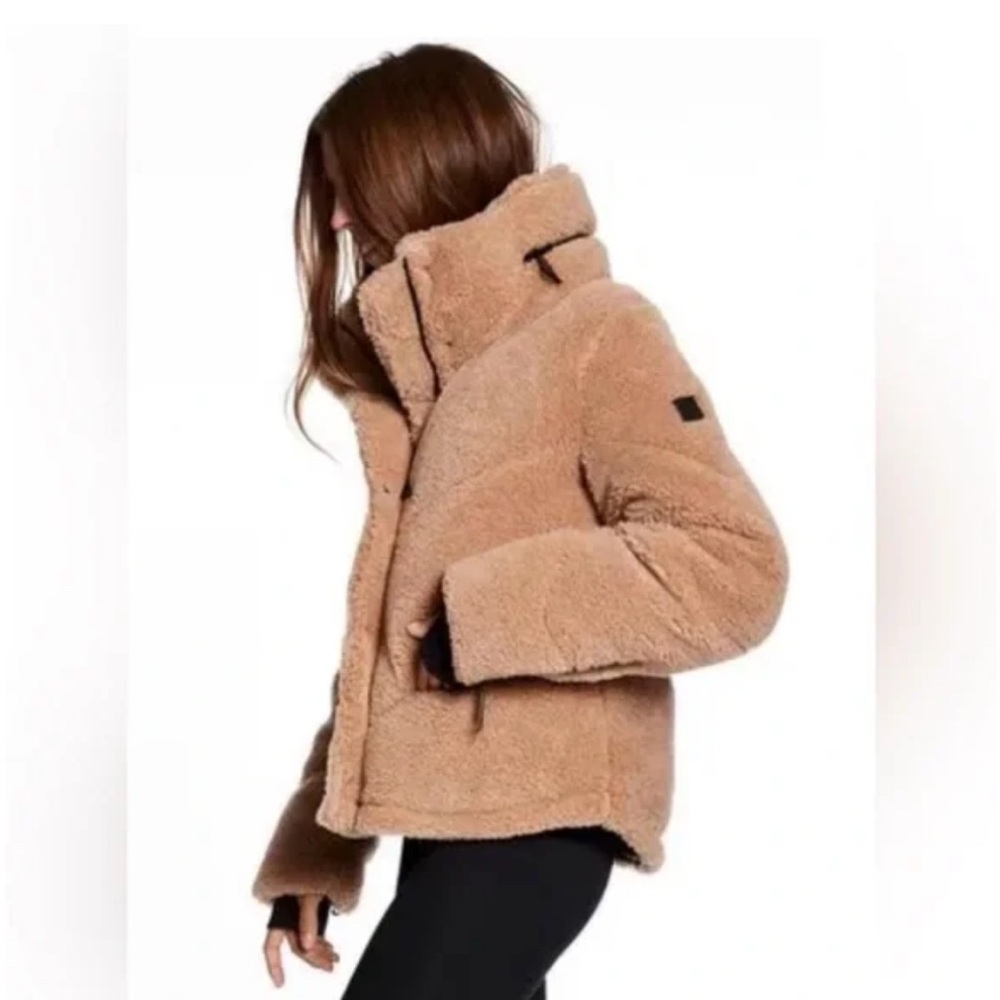 SAM. Sherpa Jacket - Size M